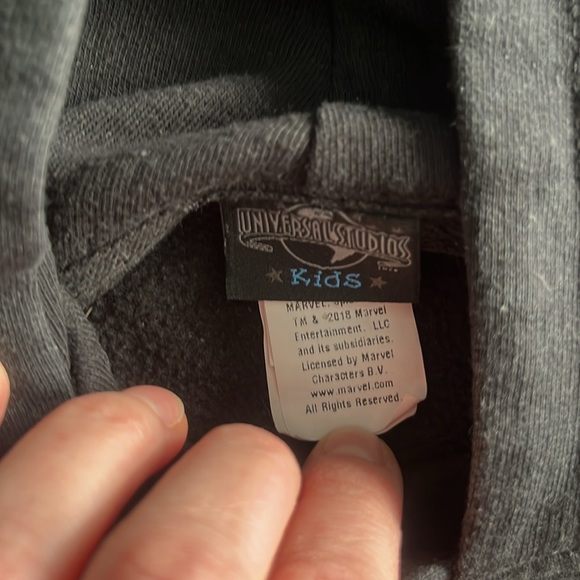 Spider-Man sweatshirt boys Large - Picture 5 of 8